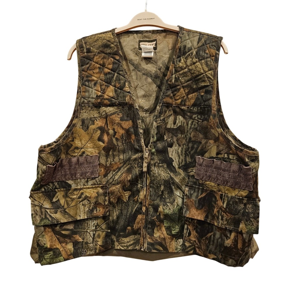 SAFRAK Vintage Mens XL Camo Bird Duck Hunting Vest Outdoors Quilted Pockets Tree